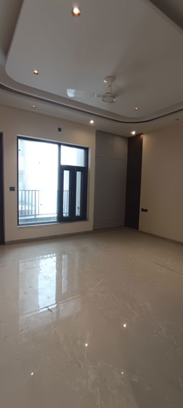 Room, parklands 4 Bedroom 380 Sq.Yd. Builder Floor In Sector 85 Faridabad 10466763