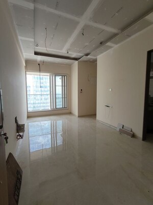 Room in 2 BHK Apartment at Adarsh Apartment, Worli – for Rent
