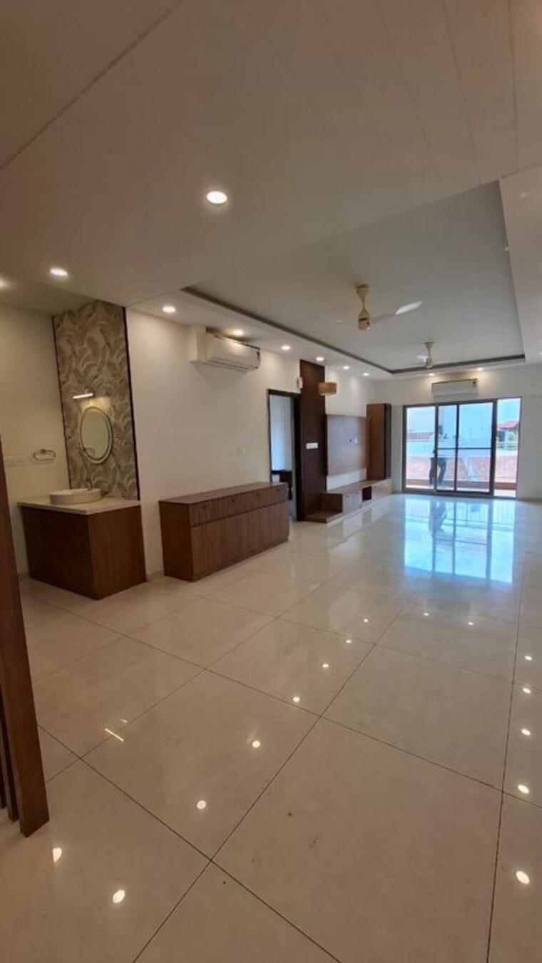 Kitchen, bhadra-landmark-mahalakshmi-layout 3 Bedroom 2350 Sq.Ft. Apartment In Mahalakshmi Layout Bangalore 10466788