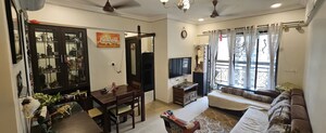 2 BHK Apartment For Rent in Lake Florence, Powai