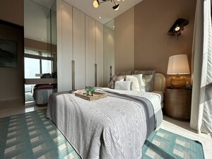 Bedroom in 3 BHK Apartment at Mahalaxmi Racecourse – for Sale