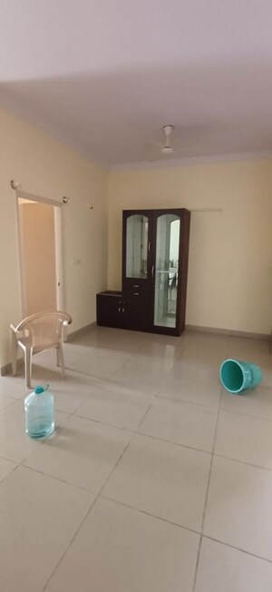Living Room in 2 BHK Apartment at Seshadripuram – for Rent