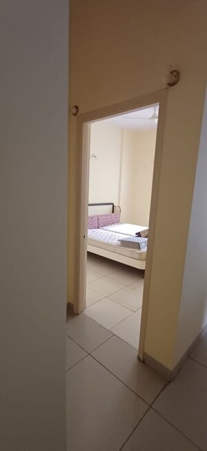 Room in 2 BHK Apartment at Seshadripuram – for Rent
