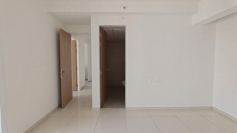 Room, godrej-emerald 3 Bedroom 907 Sq.Ft. Apartment In Ghodbunder Road Thane 10466879