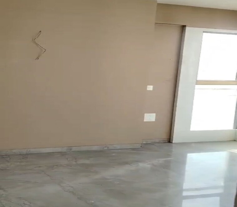 Room, matunga east 3 Bedroom 1000 Sq.Ft. Apartment In Matunga East Mumbai 10466884