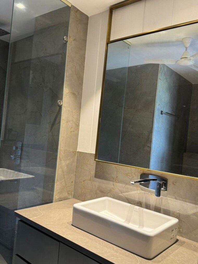 Attached Bathroom, emaar-emerald-classic 4 Bedroom 3500 Sq.Ft. Builder Floor In Sector 65 Gurgaon 10375534