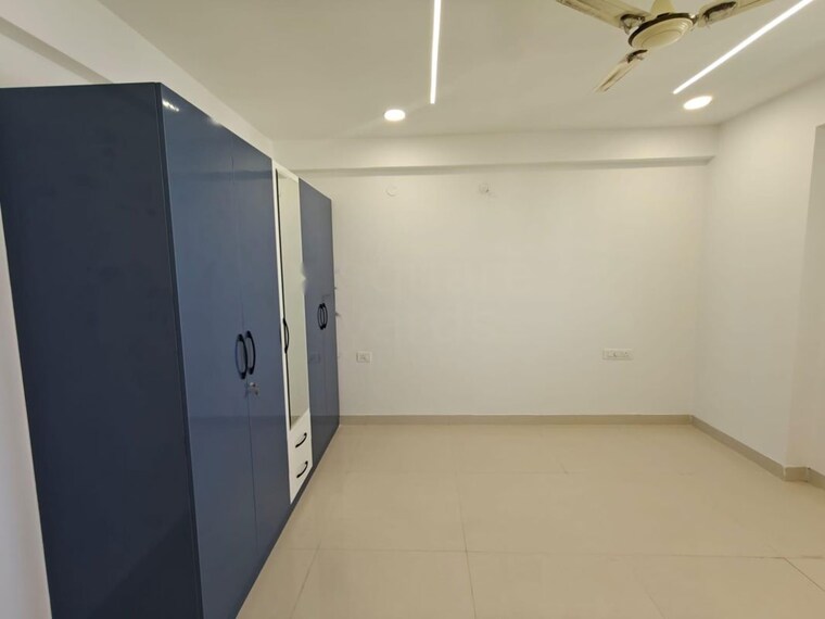 Room, makuta-my-space-2 3 Bedroom 2200 Sq.Ft. Apartment In Bachupally Hyderabad 10466897
