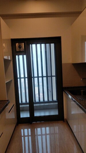 Kitchen in 2 BHK Apartment at Mahalaxmi Racecourse – for Sale