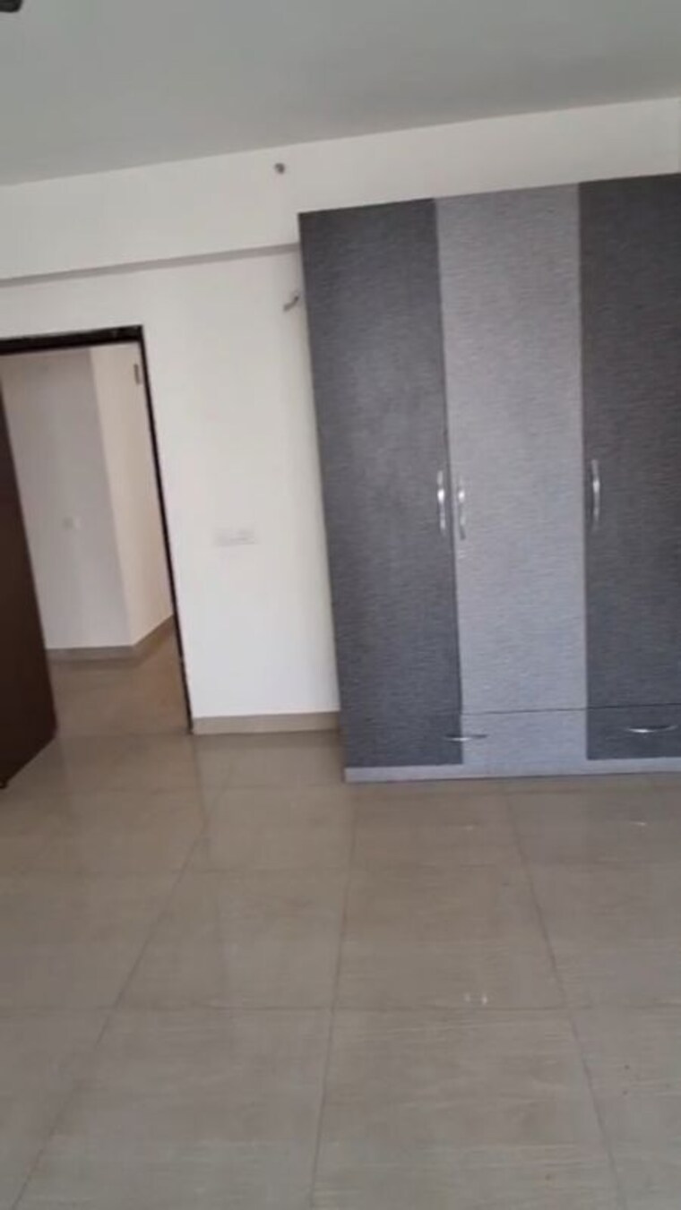 Bedroom, ramprastha-city-the-edge-towers 3 Bedroom 1875 Sq.Ft. Apartment In Sector 37d Gurgaon 10466964