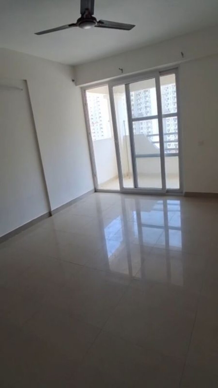 Bedroom, ramprastha-city-the-edge-towers 3 Bedroom 1875 Sq.Ft. Apartment In Sector 37d Gurgaon 10466964