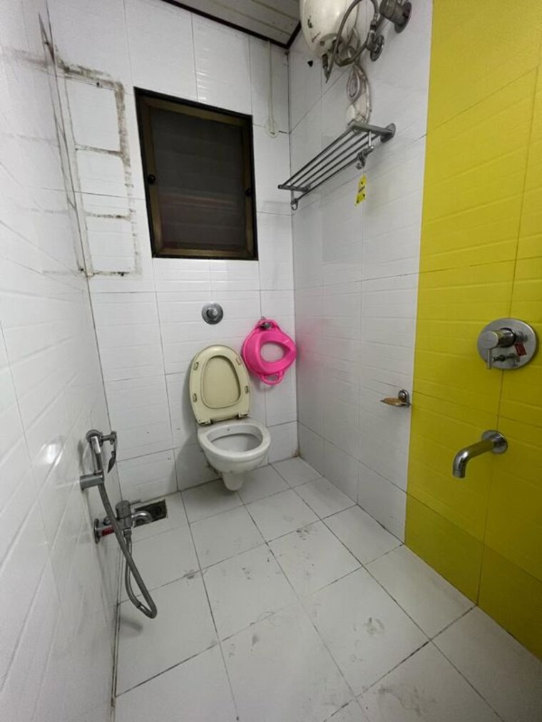 Bathroom, sheth-clarion 2 Bedroom 890 Sq.Ft. Apartment In Borivali East Mumbai 10466957