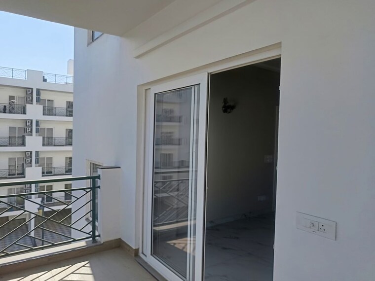 Room, central-park-cerise-suites 2.5 Bedroom 1210 Sq.Ft. Builder Floor In Sohna Sector 33 Gurgaon 10466867