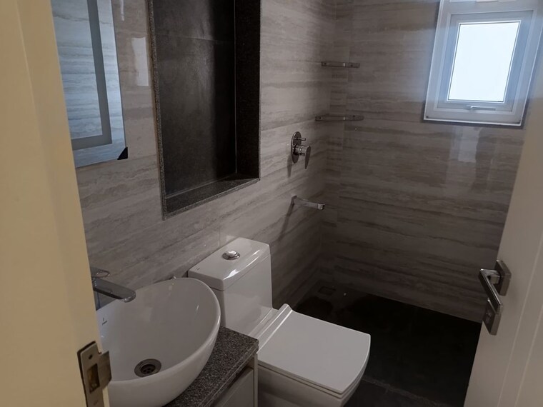 Bathroom, central-park-cerise-suites 2.5 Bedroom 1210 Sq.Ft. Builder Floor In Sohna Sector 33 Gurgaon 10466867