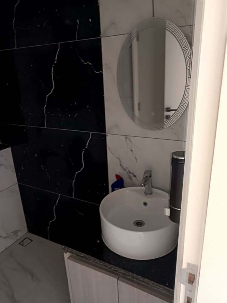 Bathroom, central-park-cerise-suites 2.5 Bedroom 1210 Sq.Ft. Builder Floor In Sohna Sector 33 Gurgaon 10466867
