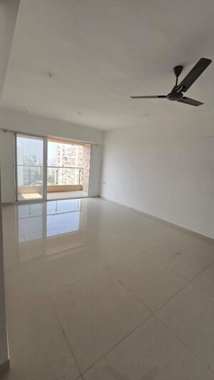 Room in 1 BHK Apartment at Rohan Abhilasha, Wagholi – for Rent