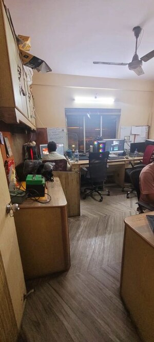 Team Area in 3 BHK Builder Floor at Tollygunge – for Sale