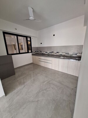 Room in 2 BHK Apartment at Unique Youtopia, Kharadi – for Rent
