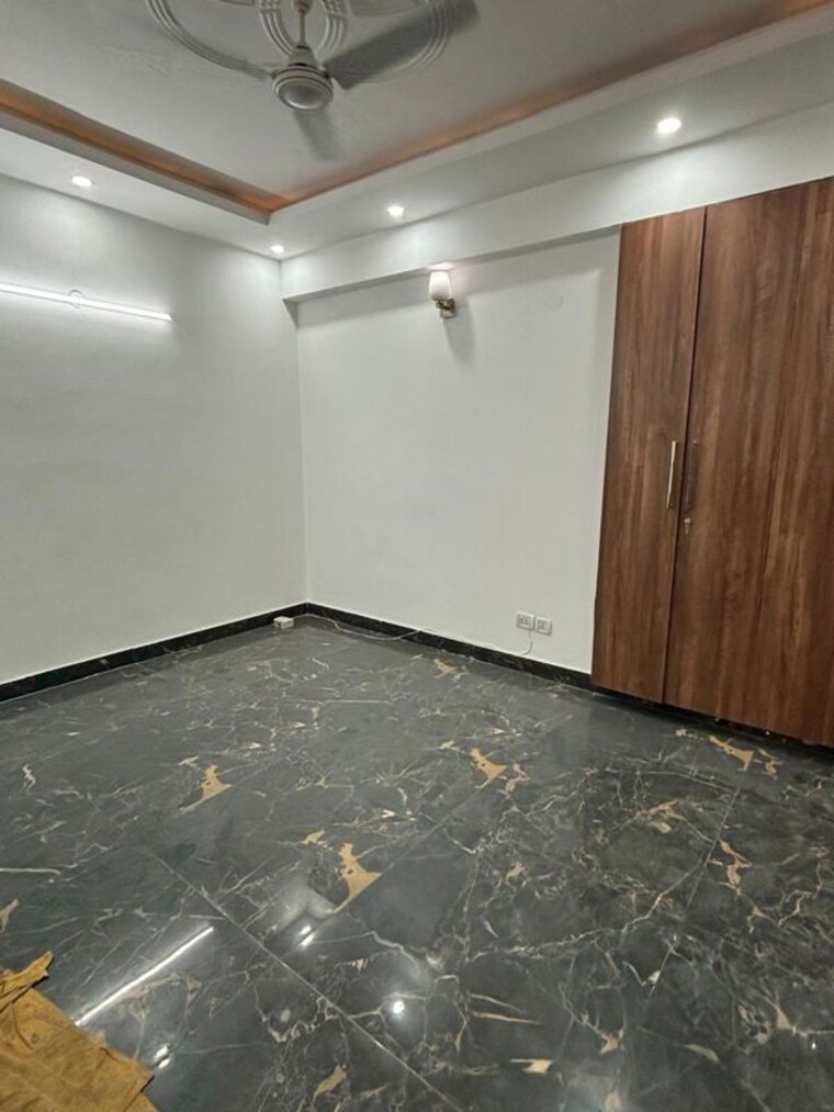 Room, dwarka 3.5 Bedroom 1600 Sq.Ft. Apartment In Dwarka Delhi 10466987