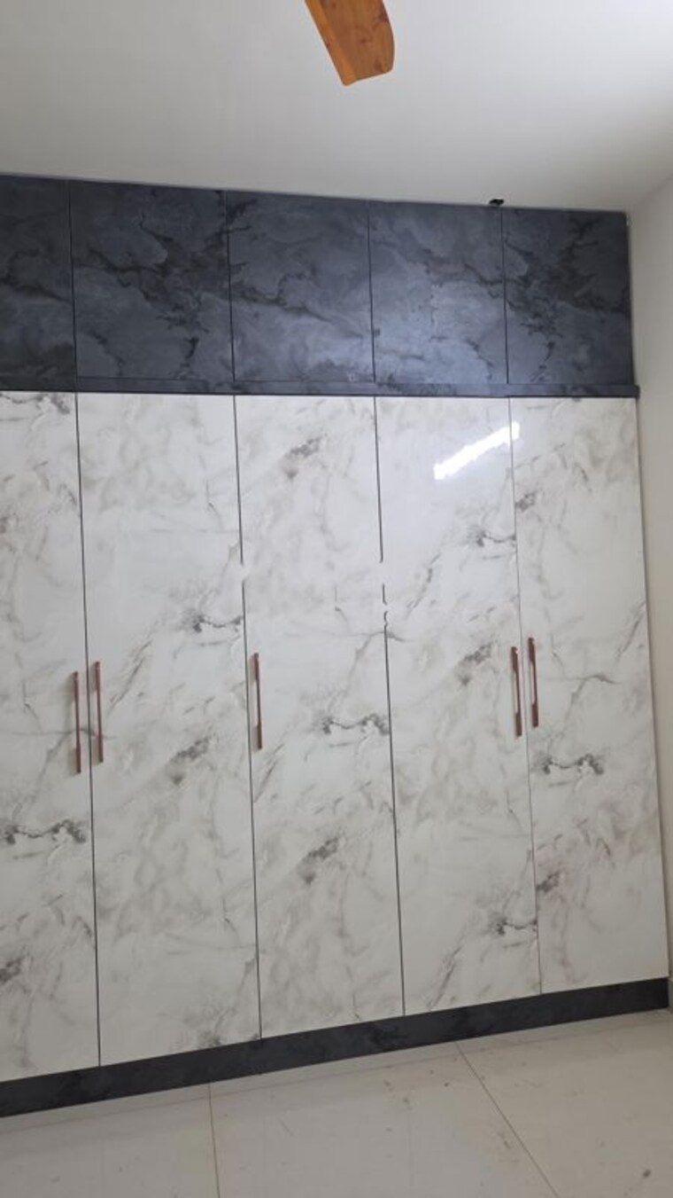 Bathroom, muppas-indraprastha 3 Bedroom 5125 Sq.Ft. Apartment In Tellapur Hyderabad 10467051