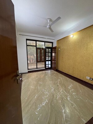 3.5 BHK Apartment For Rent in Dwarka