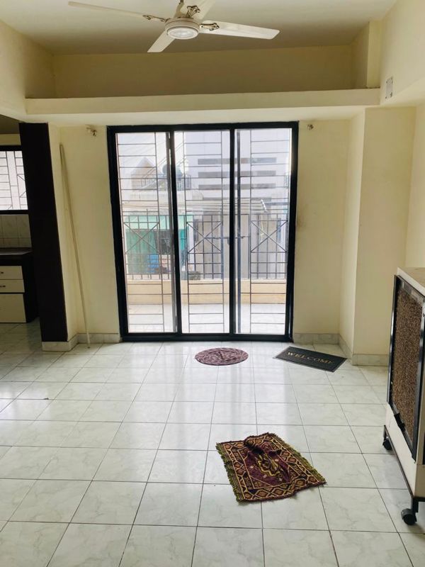 2 BHK 1057 Sq.Ft. Apartment in Kumbare Park Society