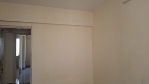 Room in 4 BHK Apartment at Wadhwa TW Gardens, Kandivali East – for Rent