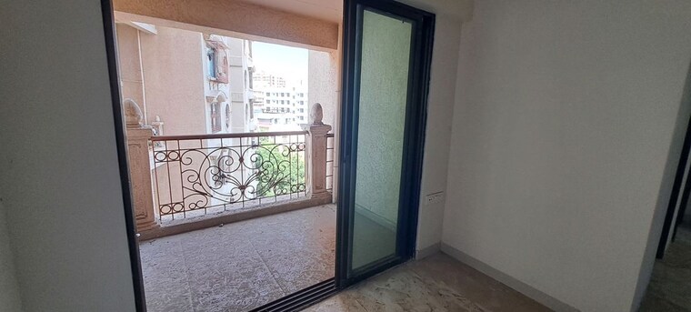 Balcony, tharwani-millennium-city 2.5 Bedroom 1300 Sq.Ft. Apartment In Badlapur East Thane 10467084