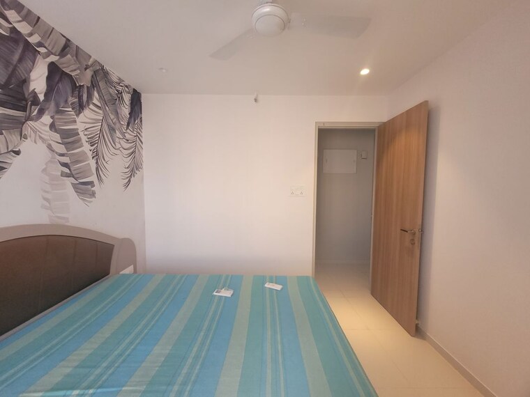 Bedroom, godrej-emerald 3 Bedroom 1044 Sq.Ft. Apartment In Ghodbunder Road Thane 10467115