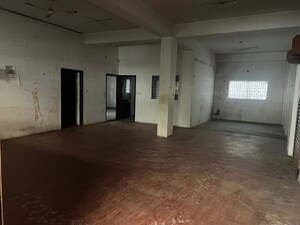  Warehouse For Rent in Sarad City