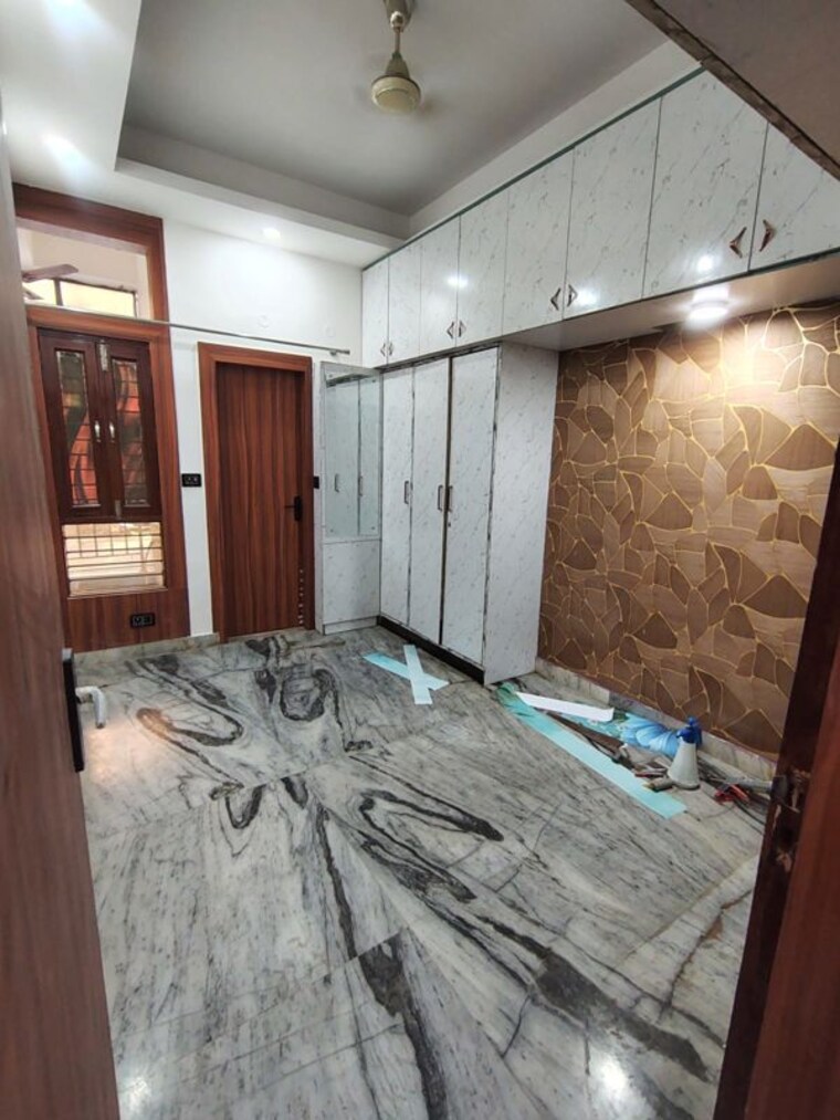 Bedroom, raj nagar extension 6 Bedroom 3200 Sq.Yd. Independent House In Raj Nagar Extension Ghaziabad 10467128