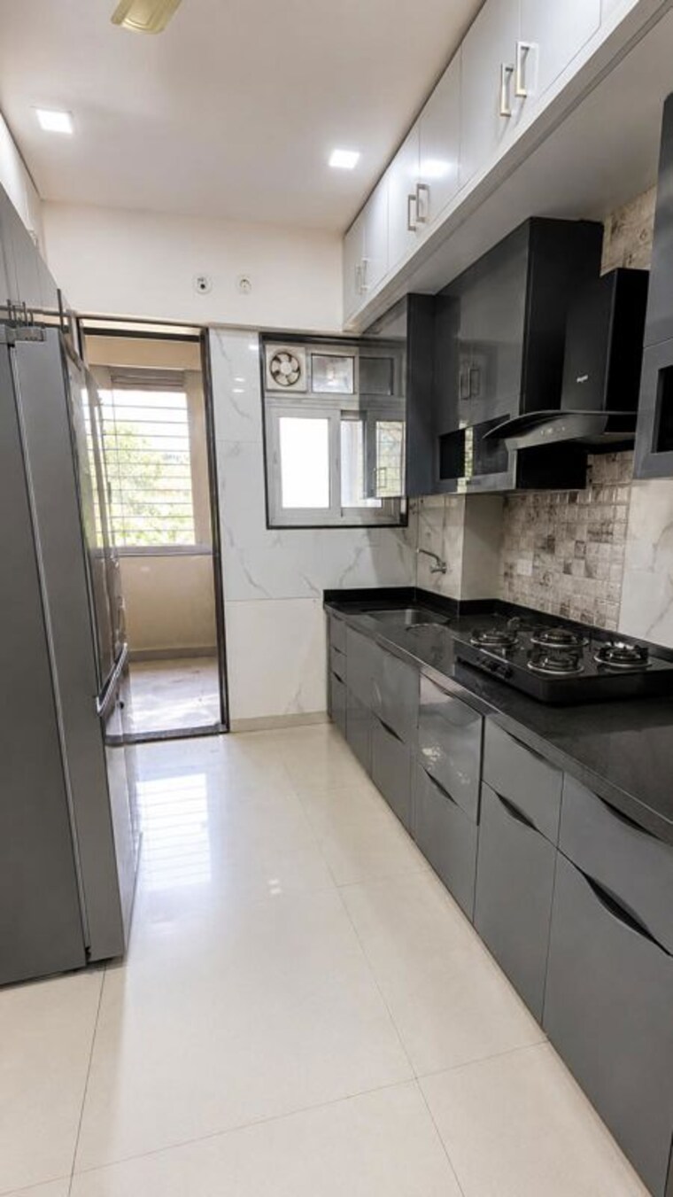 Kitchen, dahanukar colony 3 Bedroom 1500 Sq.Ft. Apartment In Dahanukar Colony Pune 10467144