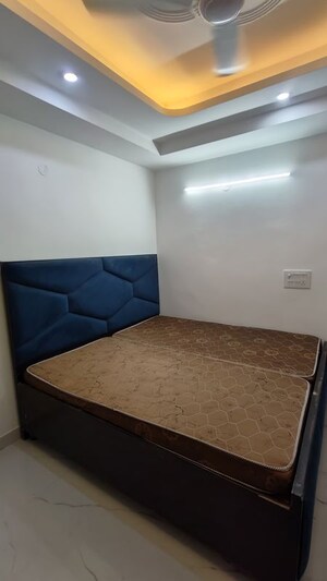 Bedroom in 2 BHK Builder Floor at Saket – for Rent