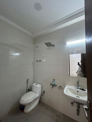 Bathroom in 2 BHK Builder Floor at Saket – for Rent