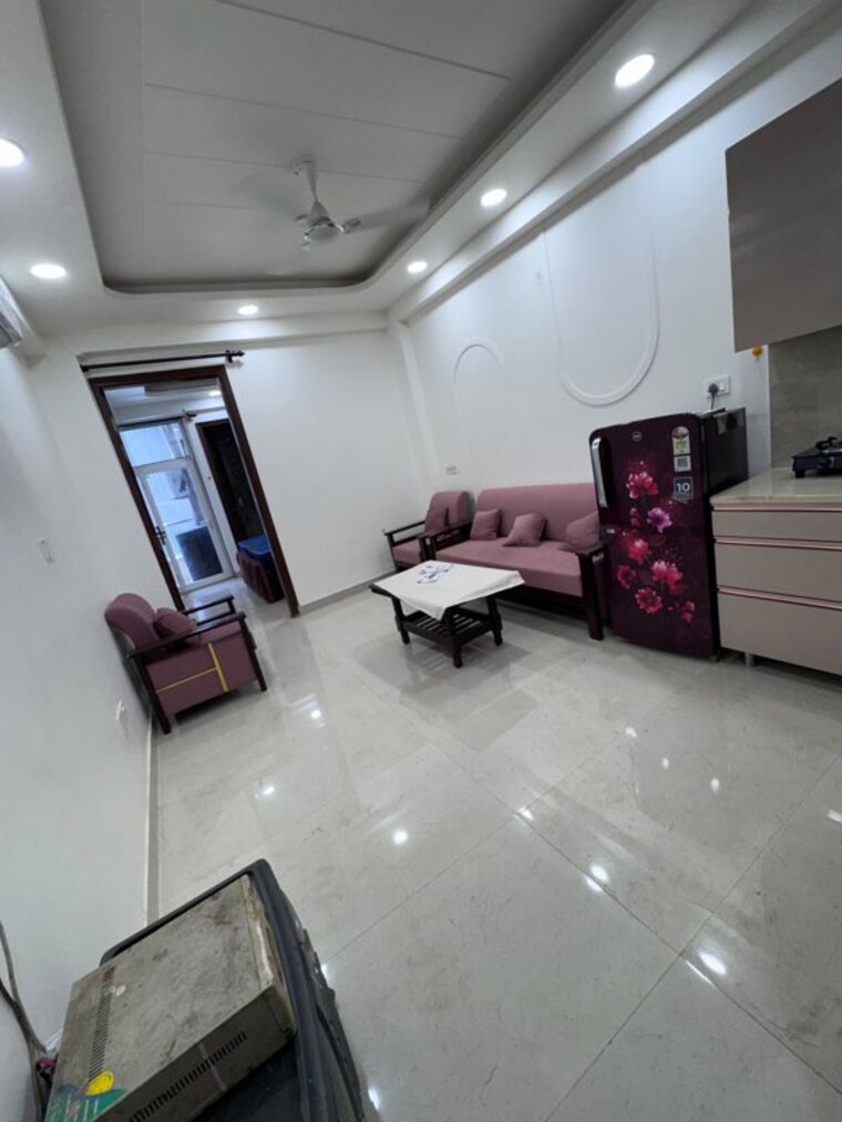  Parking, saket 1 Bedroom 650 Sq.Ft. Apartment In Saket Delhi 10467191