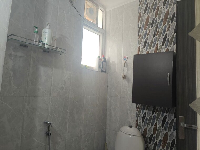 Bathroom, spark-divine 3 Bedroom 1870 Sq.Ft. Apartment In Beta Ii Greater Noida Greater Noida 10467201