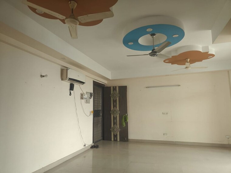 undefined, spark-divine 3 Bedroom 1870 Sq.Ft. Apartment In Beta Ii Greater Noida Greater Noida 10467201
