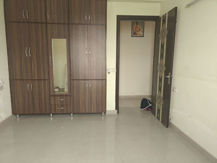 Room, spark-divine 3 Bedroom 1870 Sq.Ft. Apartment In Beta Ii Greater Noida Greater Noida 10467201