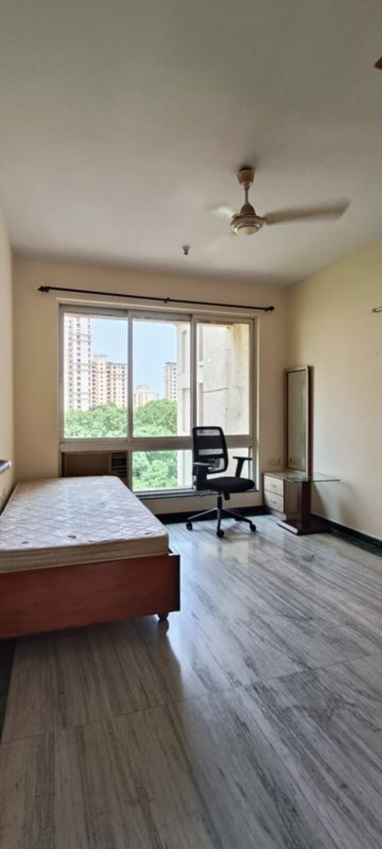 Bedroom, hiranandani-estate-crown 3 Bedroom 950 Sq.Ft. Apartment In Ghodbunder Road Thane 10454917