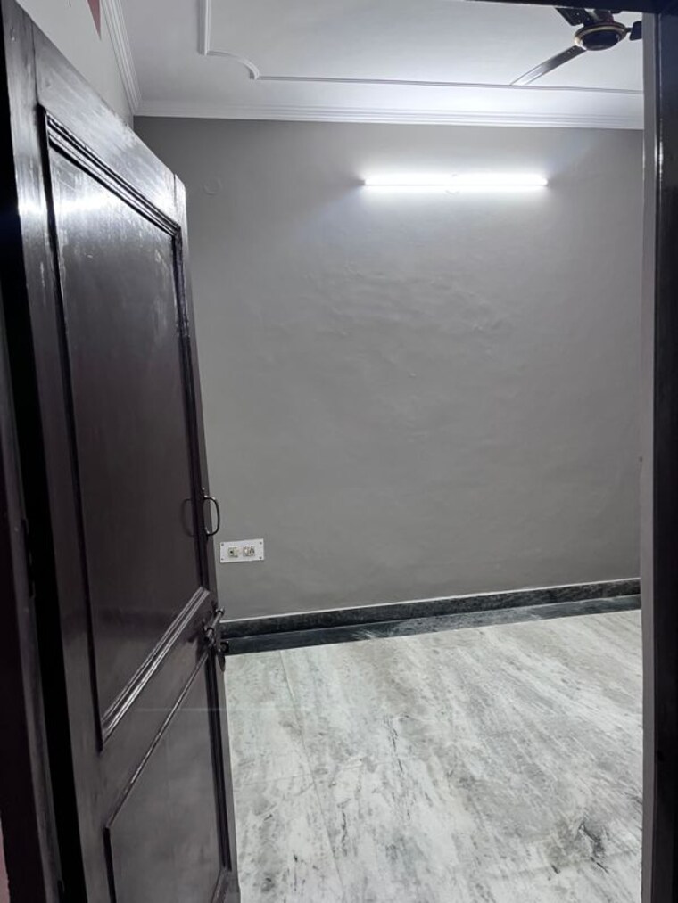 Room, sainik colony 2 Bedroom 950 Sq.Ft. Builder Floor In Sainik Colony Faridabad 10467269