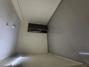 Room in 2 BHK Apartment at Pyramid Midtown, Sector 59 – for Rent