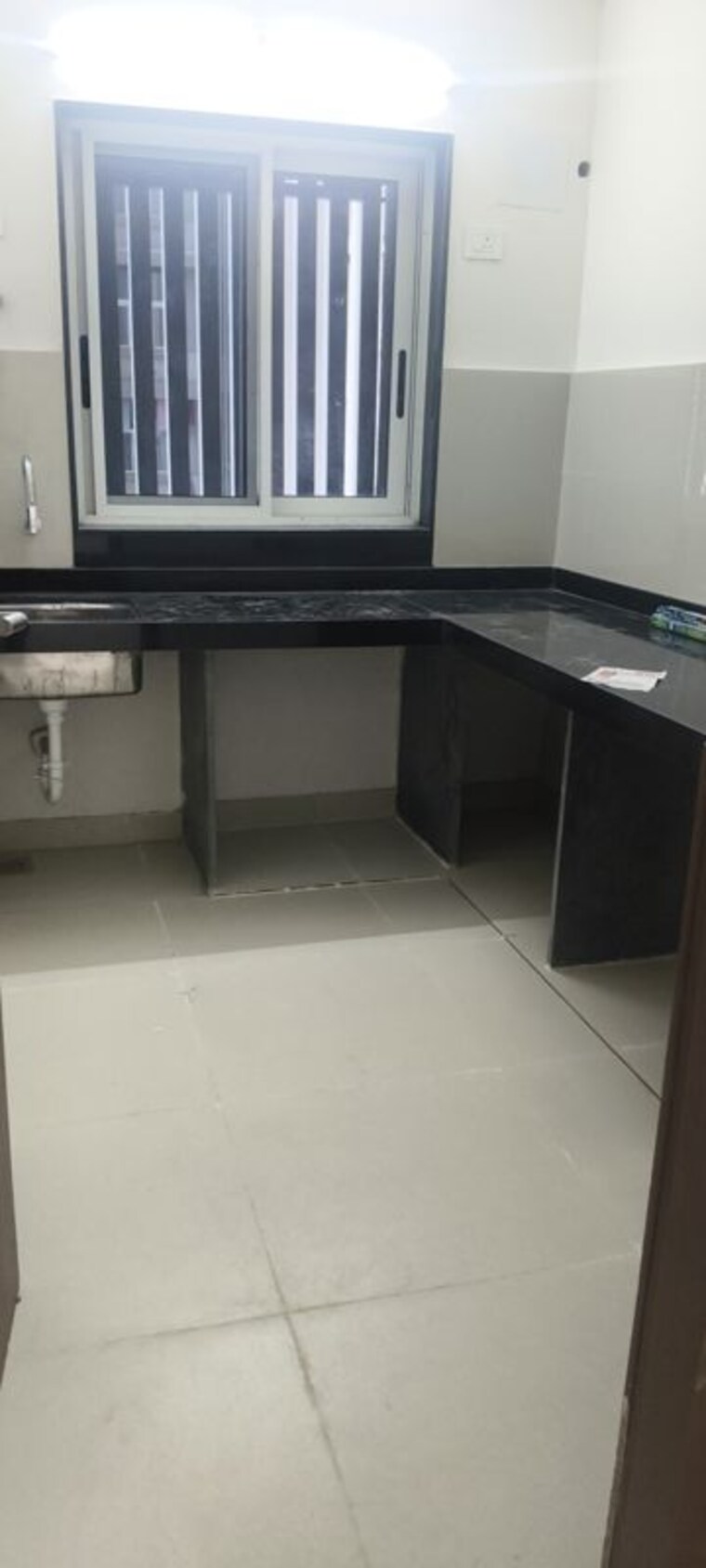 Kitchen, worli 2 Bedroom 500 Sq.Ft. Apartment In Worli Mumbai 10467275