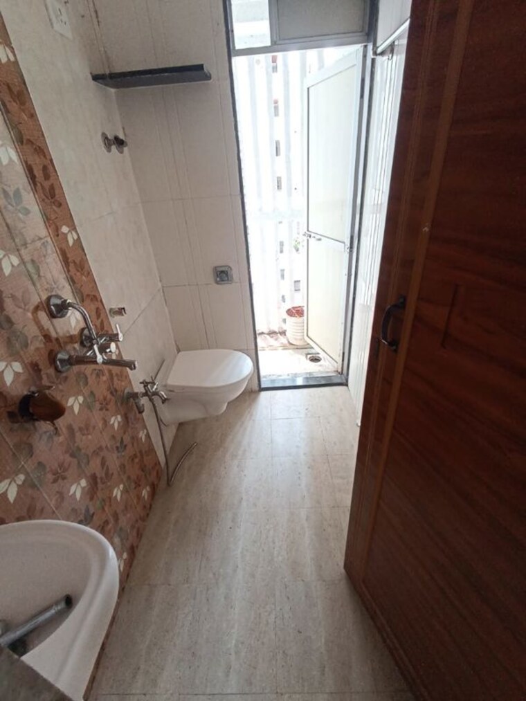 Bathroom, shree-vaishnavi-heights 1 Bedroom 450 Sq.Ft. Apartment In Owale Thane 10467332