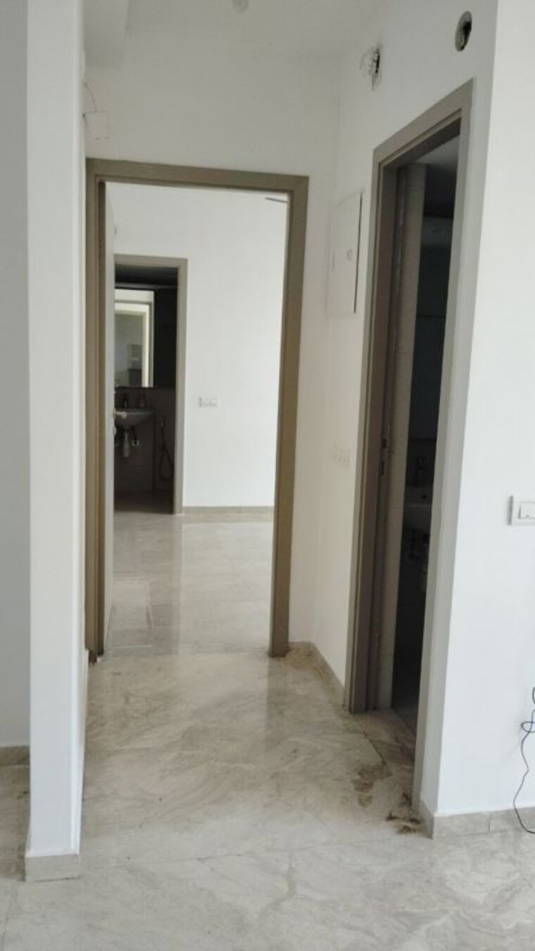 undefined, hiranandani-the-walk 2 Bedroom 700 Sq.Ft. Apartment In Ghodbunder Road Thane 10467335