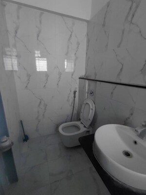 Bathroom in 3 BHK Apartment at Majestique Towers East Phase 2, Kharadi – for Sale