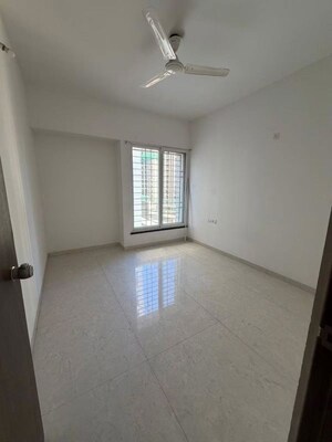 Room in 3 BHK Apartment at Majestique Towers East Phase 2, Kharadi – for Sale