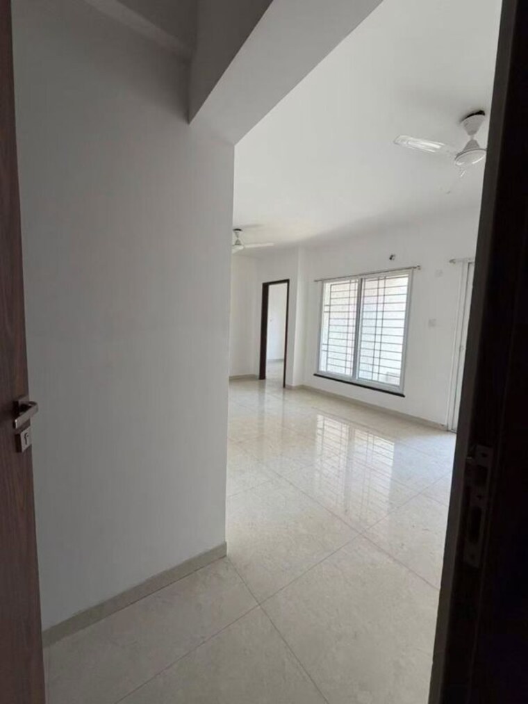 Room, majestique-towers-east-phase-2 3 Bedroom 1400 Sq.Ft. Apartment In Kharadi Pune 10467247