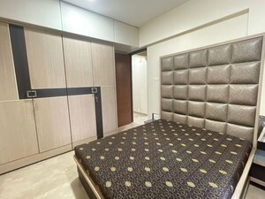 Bedroom in 2 BHK Apartment at Kabra Centroid A, Santacruz East – for Rent