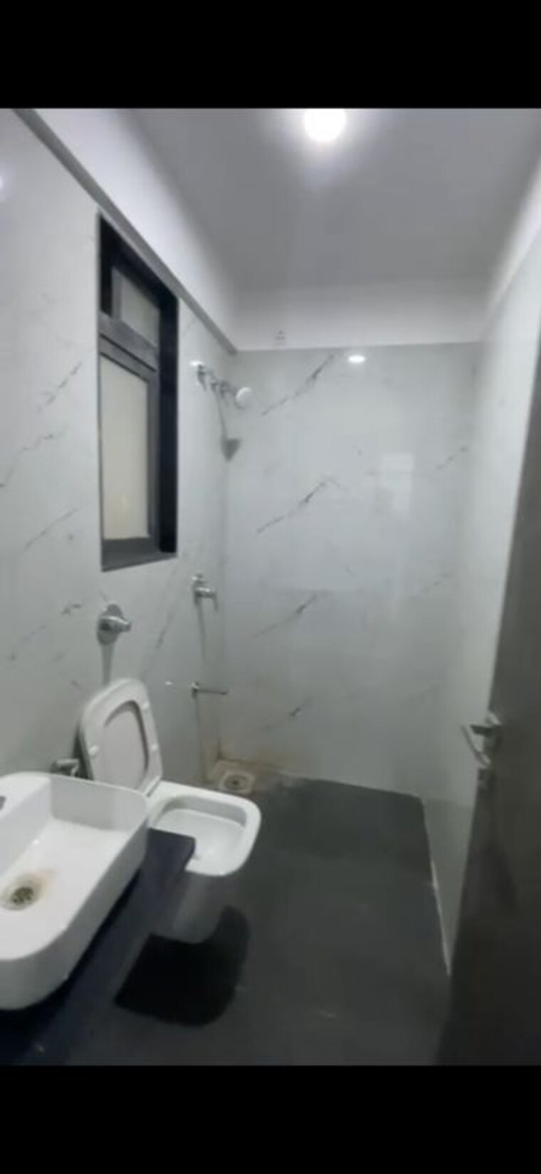 Bathroom, dev-leo-tower 2 Bedroom 660 Sq.Ft. Apartment In Oshiwara Mumbai 10467391