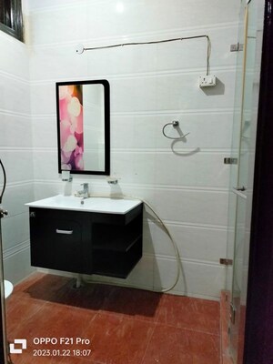 Furnished Amenities in 3 BHK Apartment at Jawahar Nagar – for Rent
