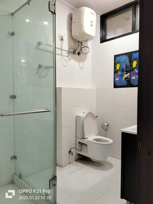 Bathroom in 3 BHK Apartment at Jawahar Nagar – for Rent